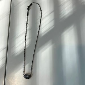 Kendra Scott necklace